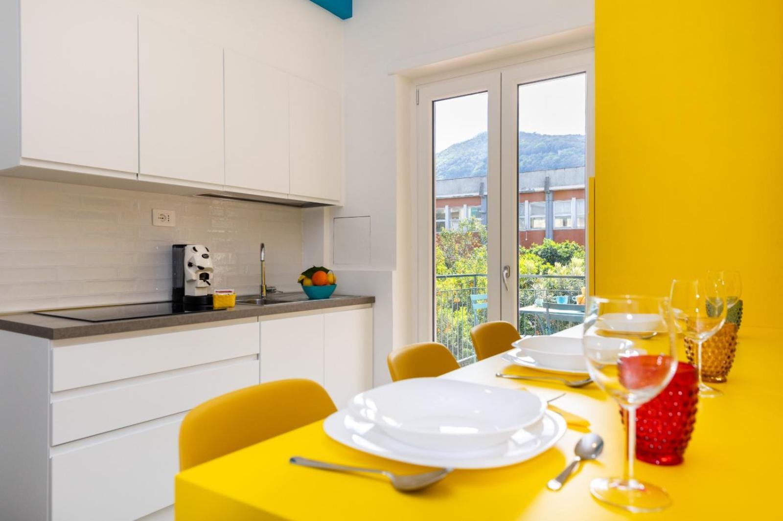 Sunny Flat * Sorrent